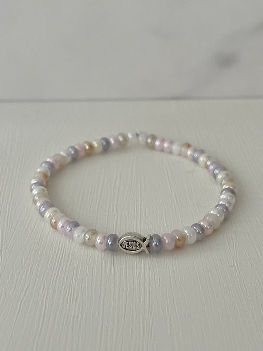 Freshwater pearl beaded collection multiple designs and colors