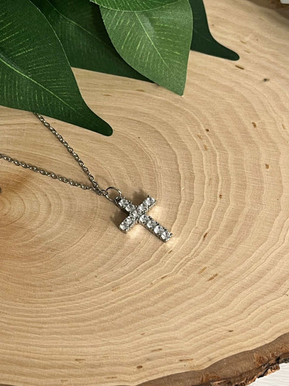 Silver Necklace with Cross Pendant – Christian Jewelry