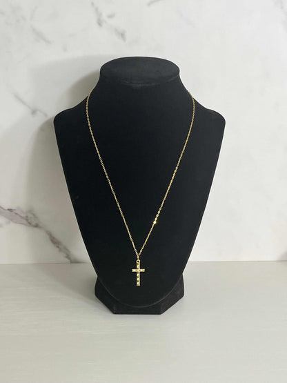 Gold Cross Pendant Necklace – Simply In The Cross 16K Christian jewelry.

