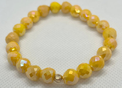 Yellow faceted glass beaded bracelet