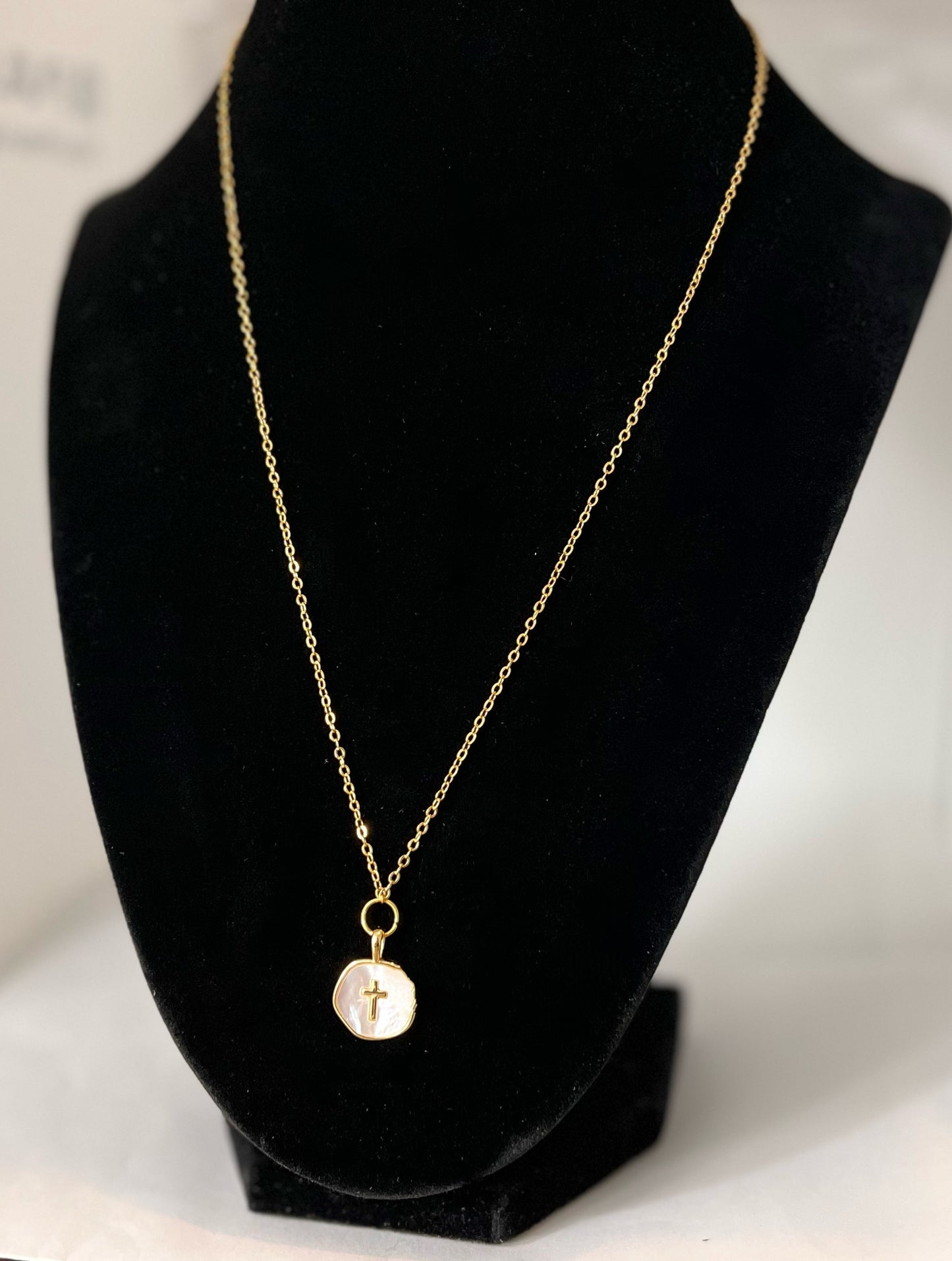 Pearly white cross charm 16k gold 18” necklace