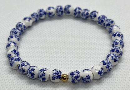 Blue floral beaded bracelet