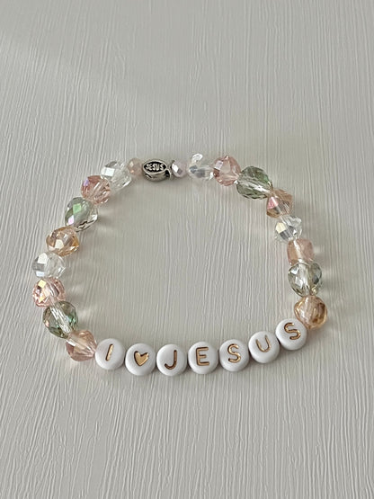 I love Jesus crystal jeweled beaded bracelet