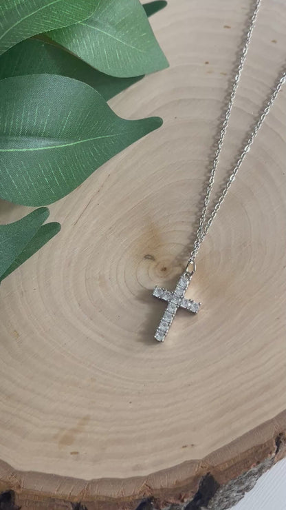 Silver Necklace with Cross Pendant – Christian Jewelry