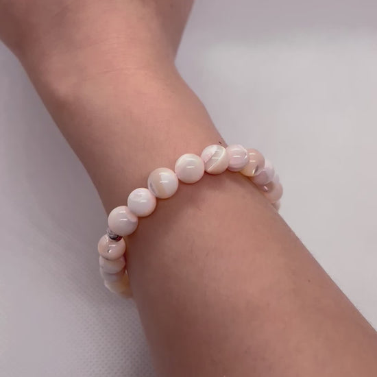 Pink mother of pearl stone bracelet