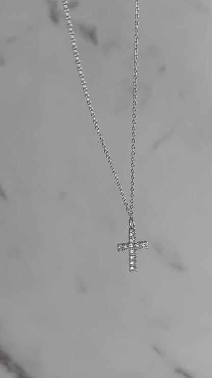 Silver Necklace Cross Pendant 18" Christian Jewelry *RESTOCKED