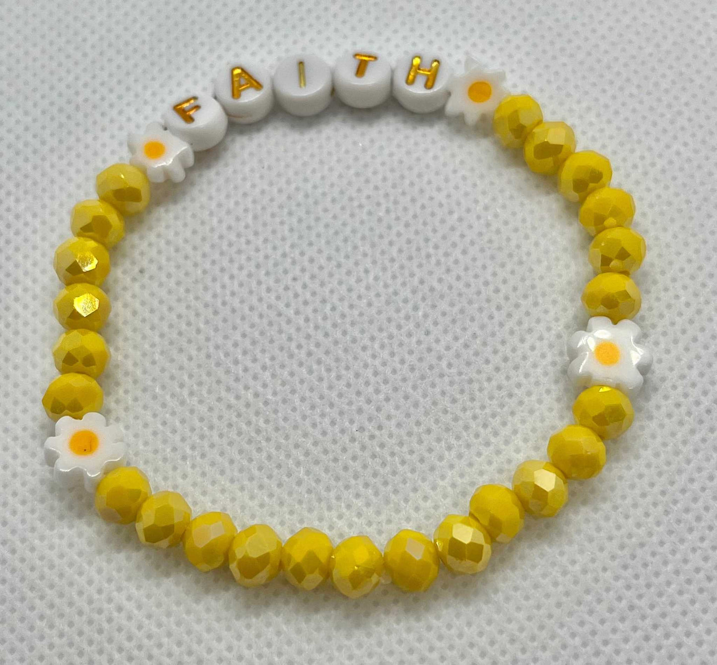 Yellow glass faceted FYellow Faceted Faith Healing Bracelet showcasing vibrant yellow beads, perfect for adding a touch of healing and faith-inspired style to your jewelry collection.aith bracelet with daisies, spiritual bracelet, bracelet for women, healing bracelet, minimalist bracelet handmade